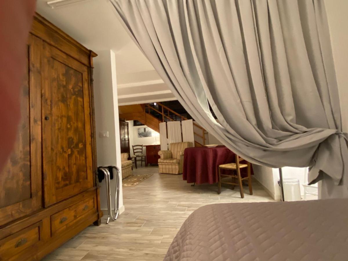 Lenzi'S Bottega And Gallery Suites Vicopisano Exteriér fotografie